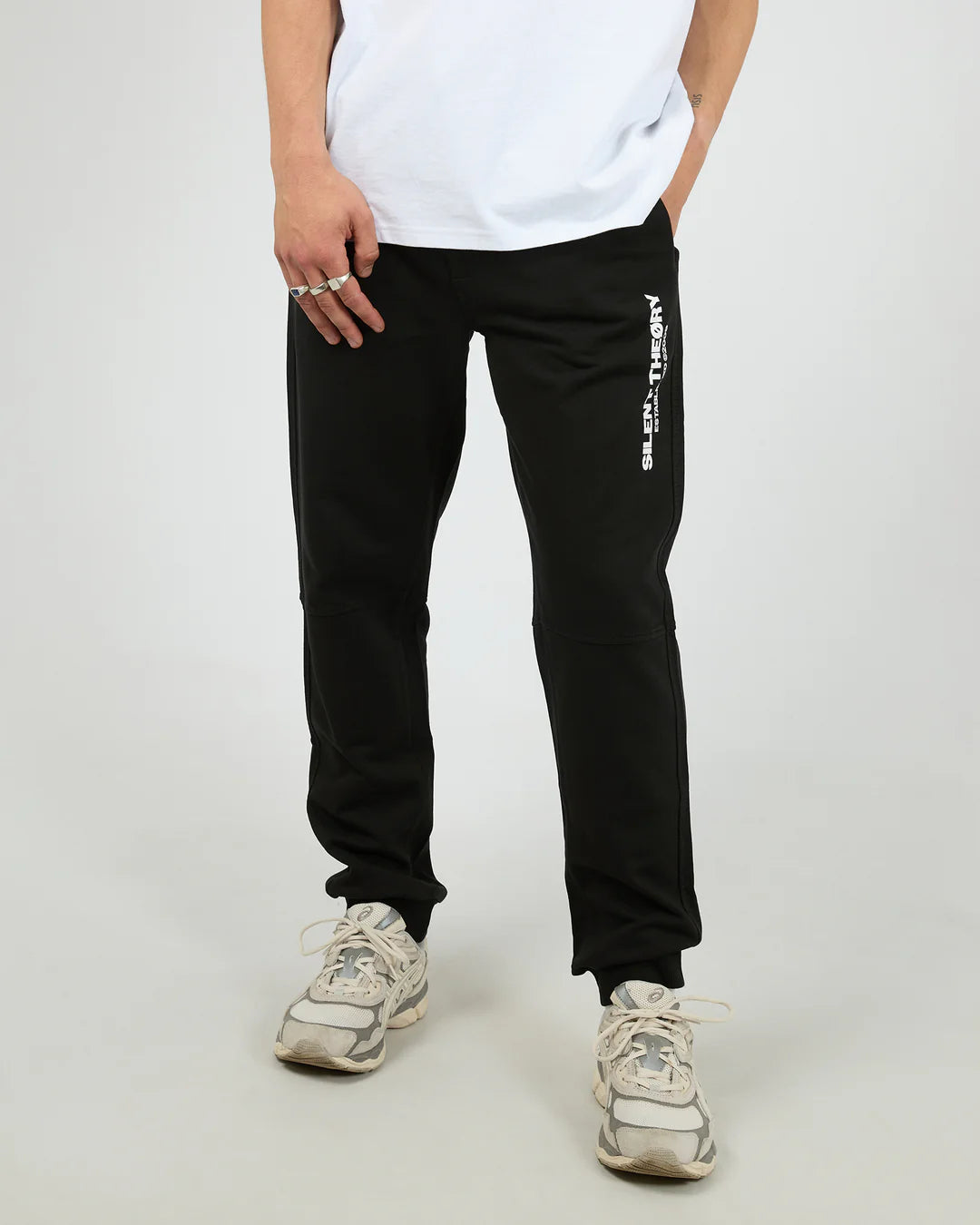 ESSENTIAL THEORY TRACKPANTS V2